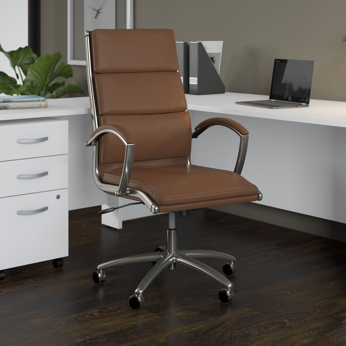 Modelo High Back Leather Executive Office Chair